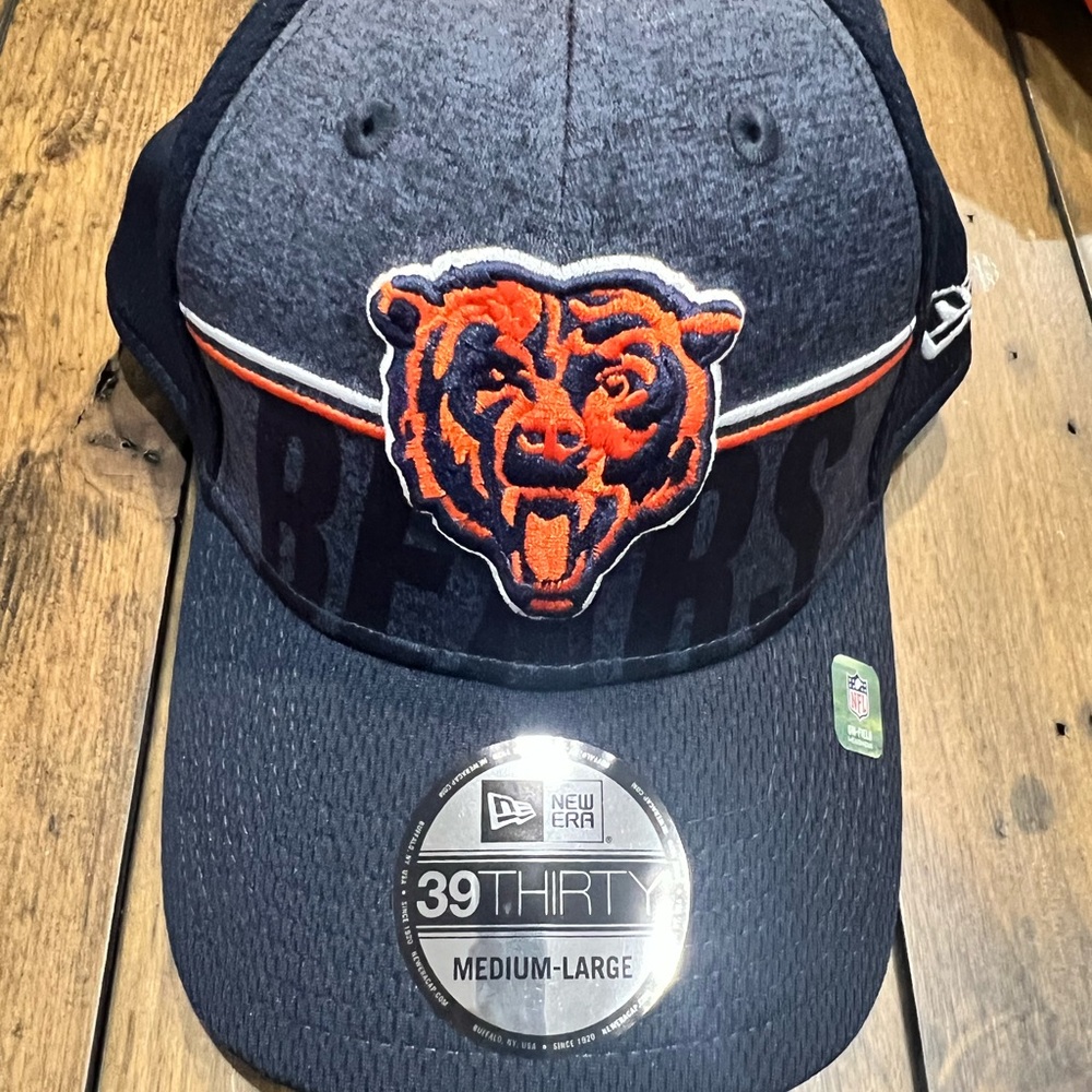 New Era Navy  Bears Hat  adult fitted medium large